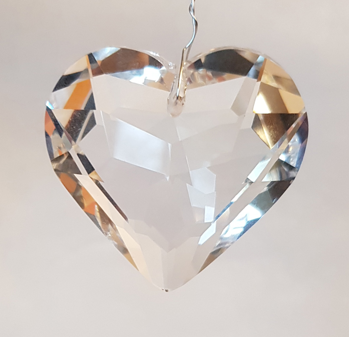Hjärta 45 mm transparant fasettslipat glas köp hos Plantanica