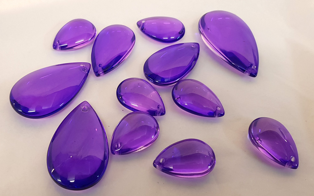 Glasdroppe 50 mm violett köp hos Plantanica webbutik